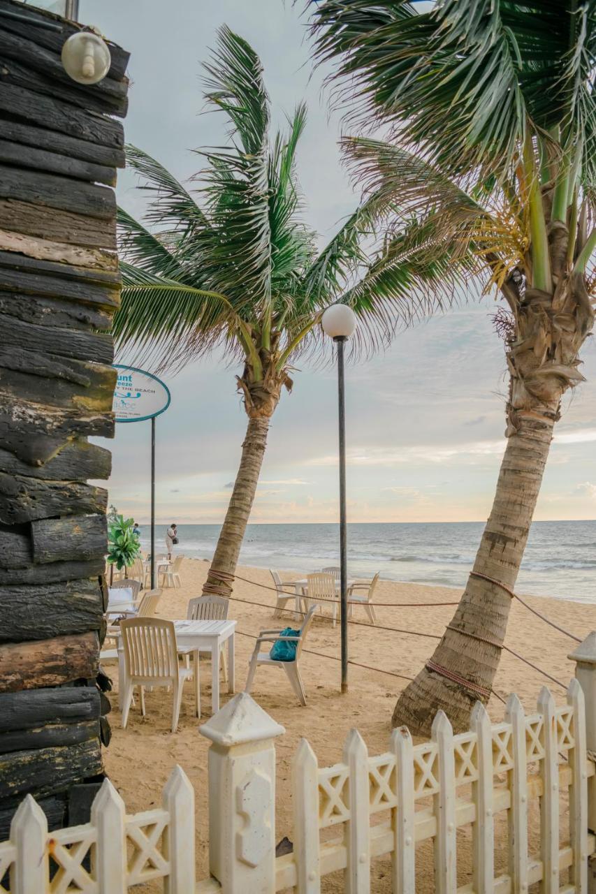 Lavinia Escapes Hotel Dehiwala-Mount Lavinia ภายนอก รูปภาพ